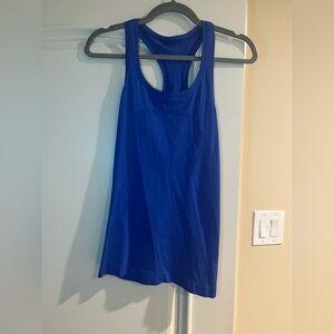 Lululemon swiftly tech racer back tank in symphony blue size 4
